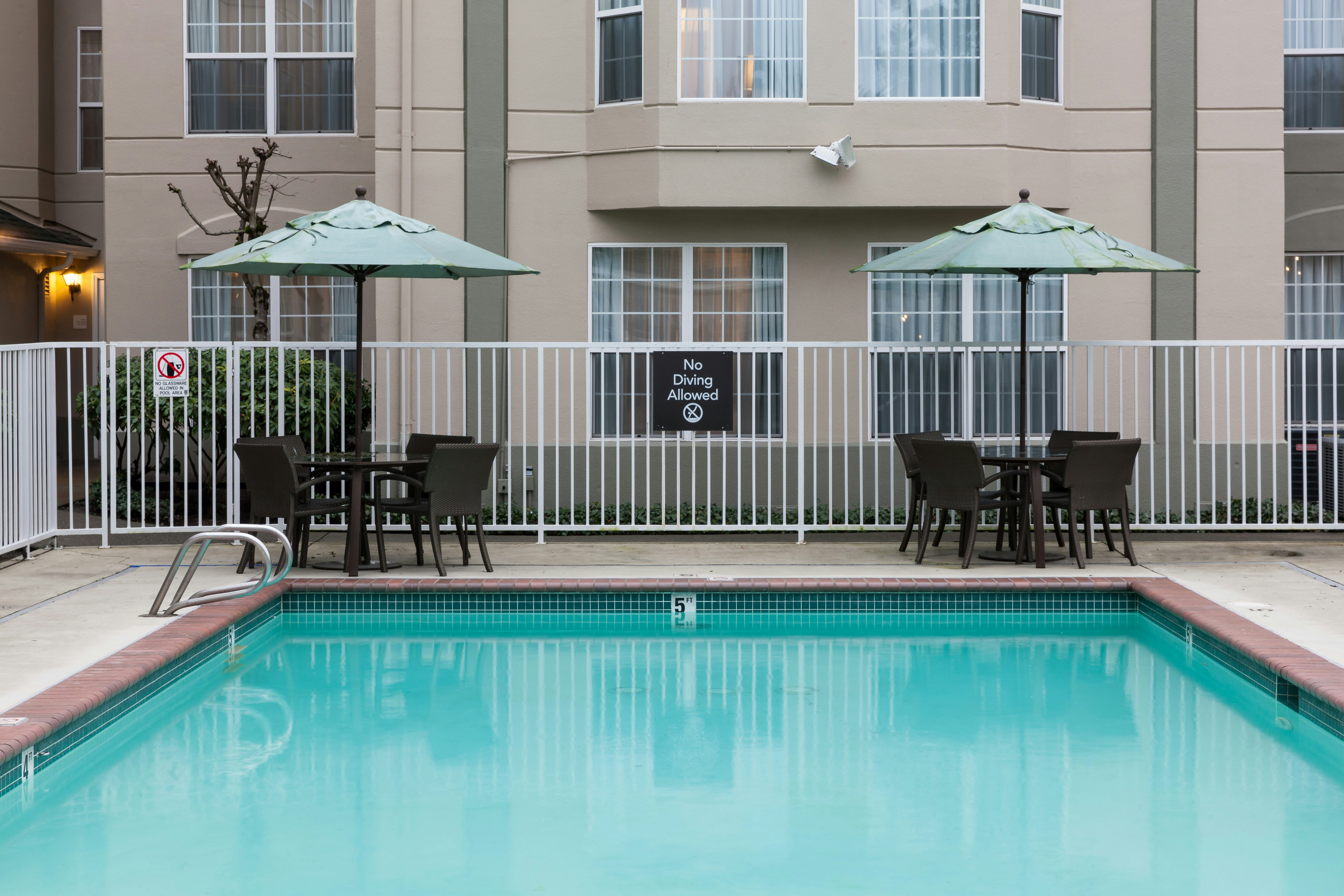Homewood Suites by Hilton Tukwila 4/43