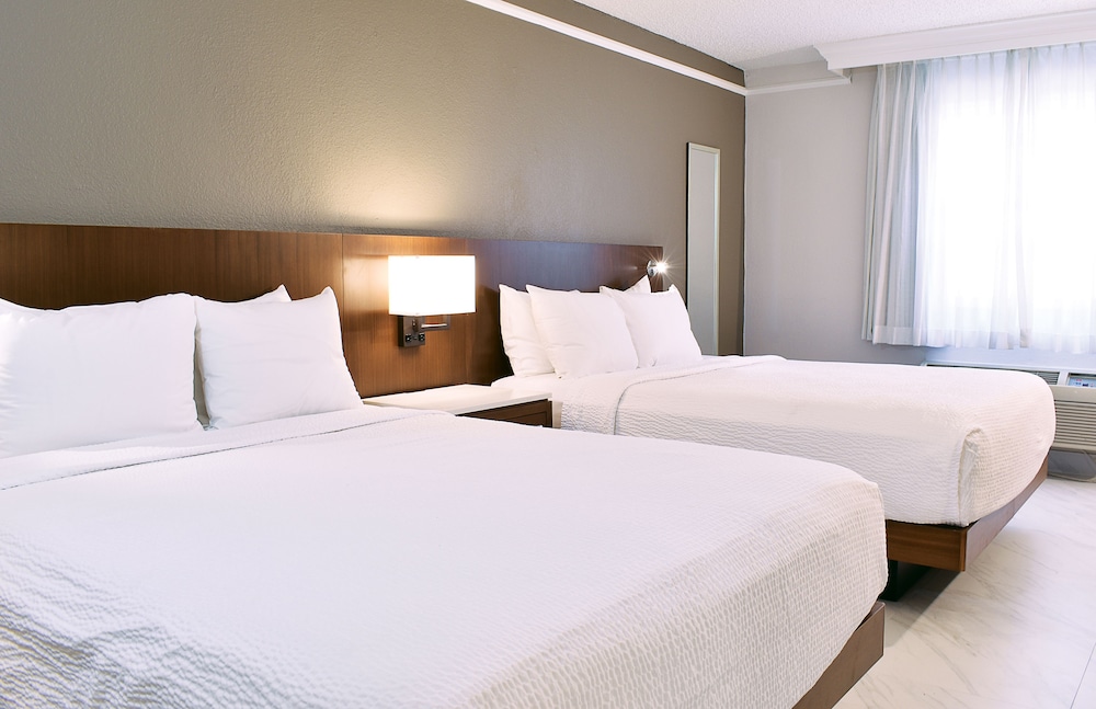CLASSIC, 2 QUEEN BEDS, ACCESSIBLE