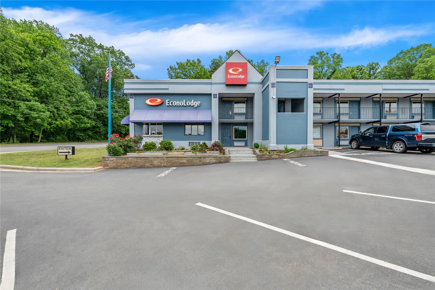 Econo Lodge Charlotte Airport Area 24/26