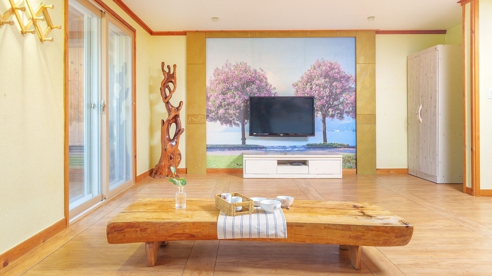 Gyeongju Gampo Beach Castle Pension 42/50
