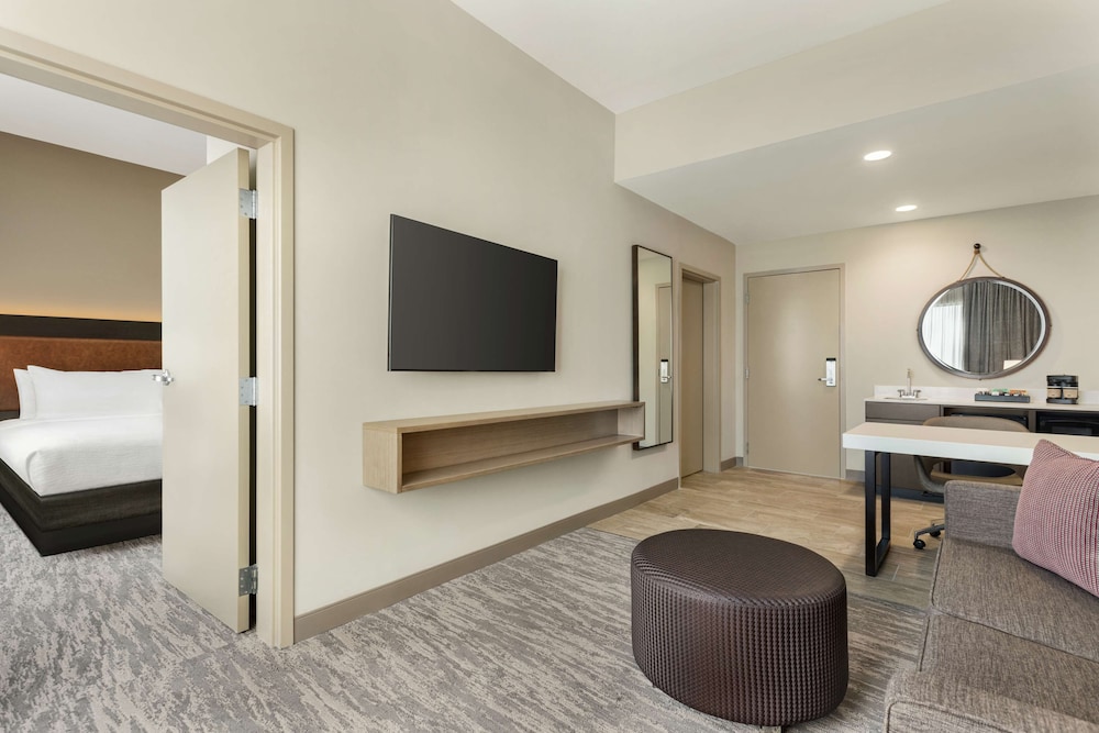 Embassy Suites by Hilton Round Rock 58/63