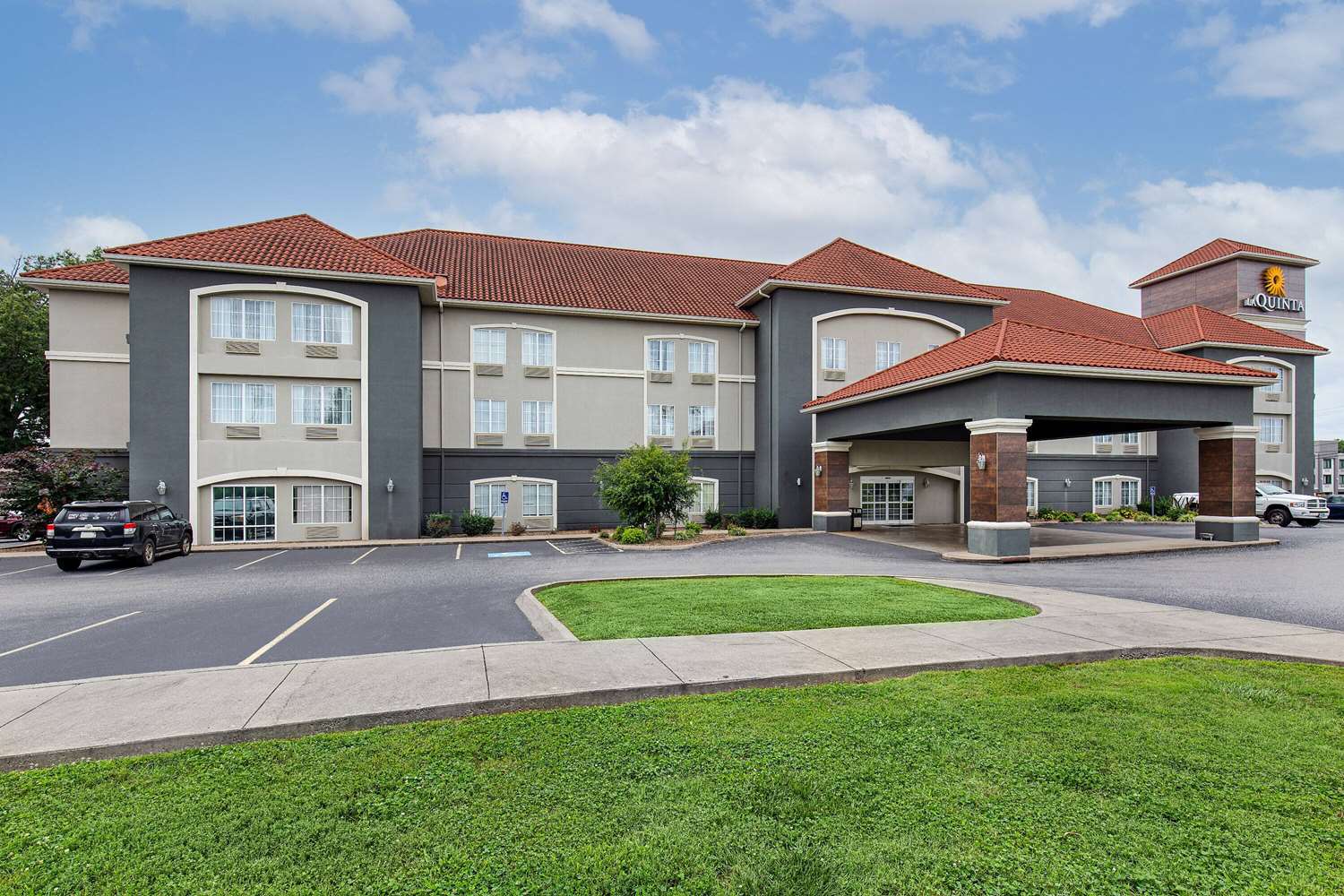 La Quinta Inn & Suites by Wyndham Bowling Green 44/51