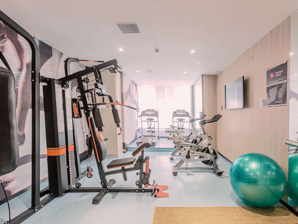 Ibis Zhengzhou Longhai Road 25/41