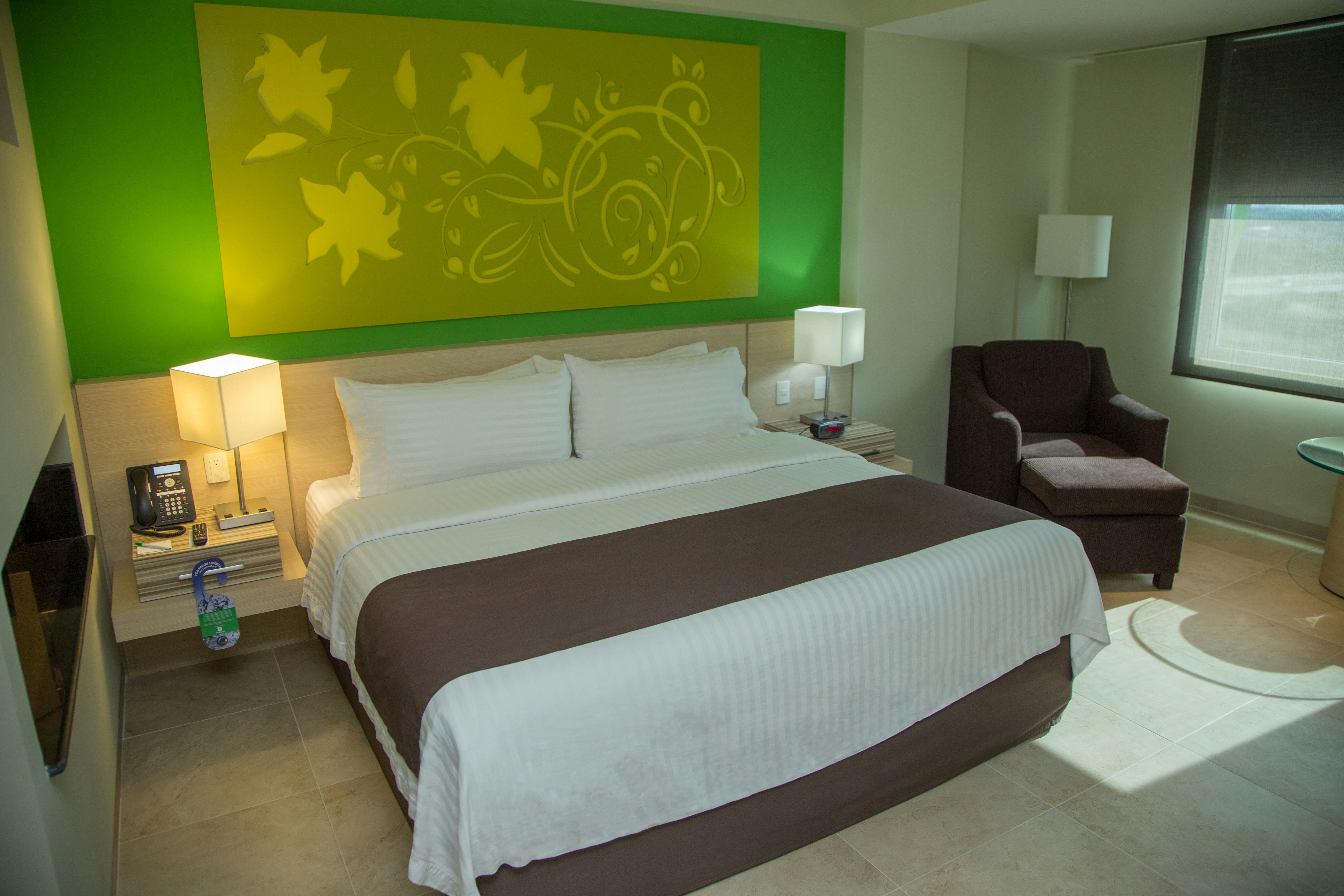 Holiday Inn Coatzacoalcos 12/52