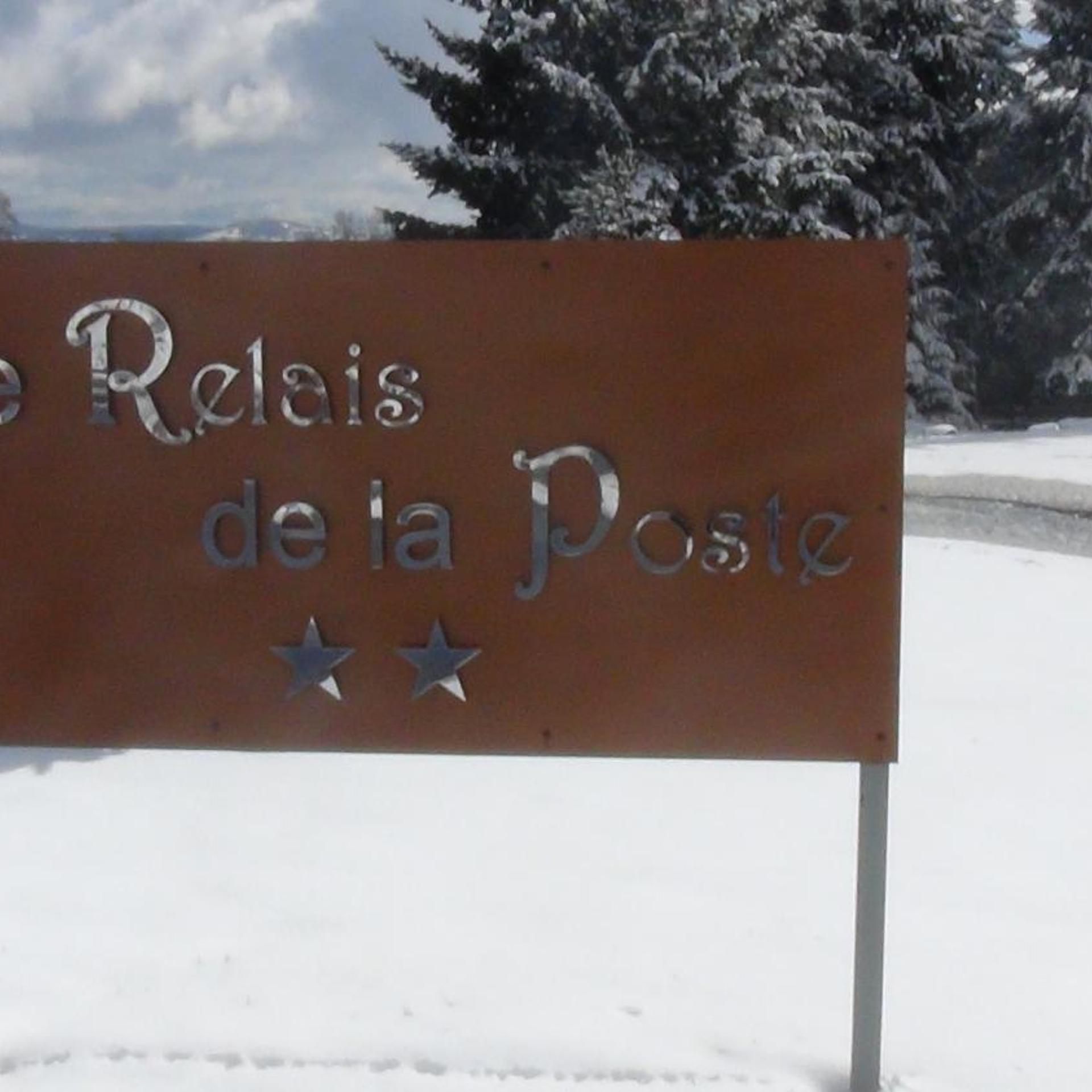 LE RELAIS DE LA POSTE 2/28