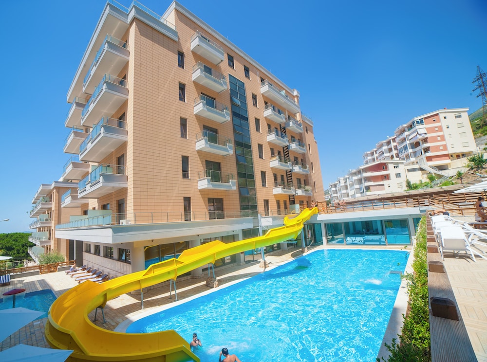 Diamond Hill Spa Hotel 42/50