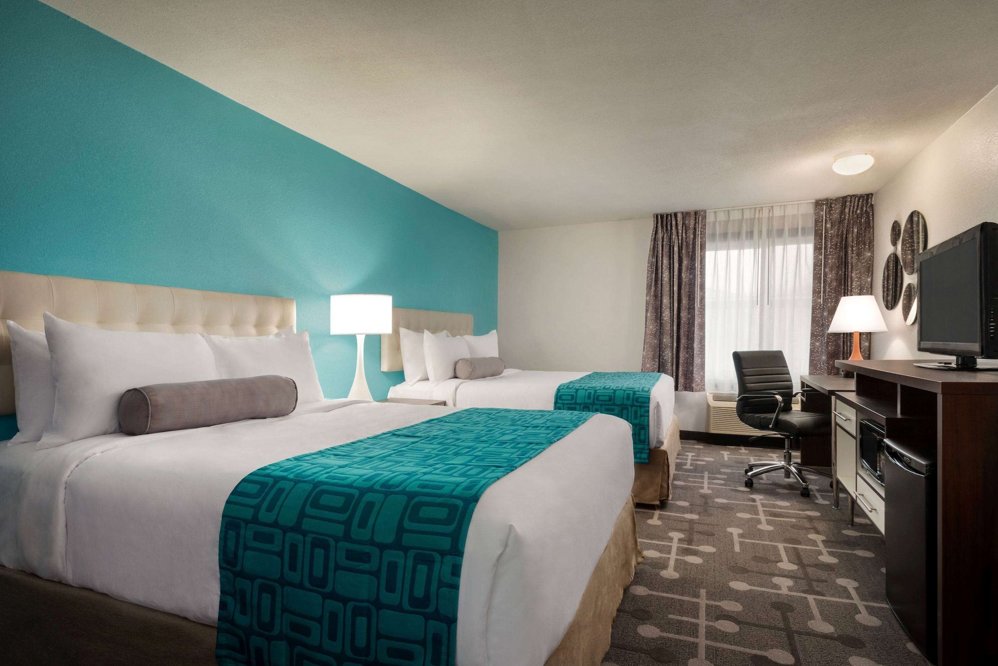 Standard, 2 Queen Beds