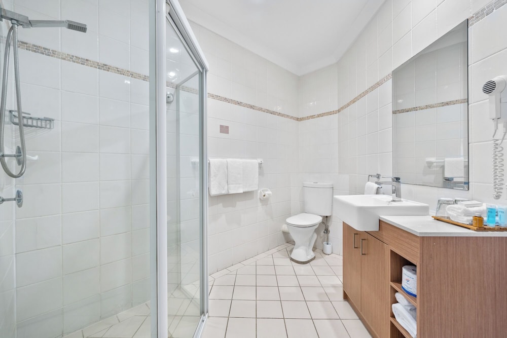 Terrigal Sails Serviced Apartments 63/63