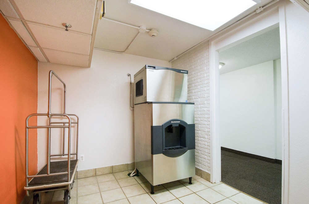 Motel6 Springfield, VA - Washington DC Southwest 35/47