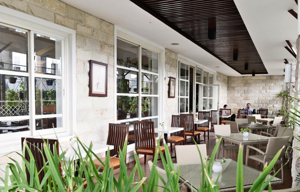 Hotel Trio Indah 2 Malang 35/63
