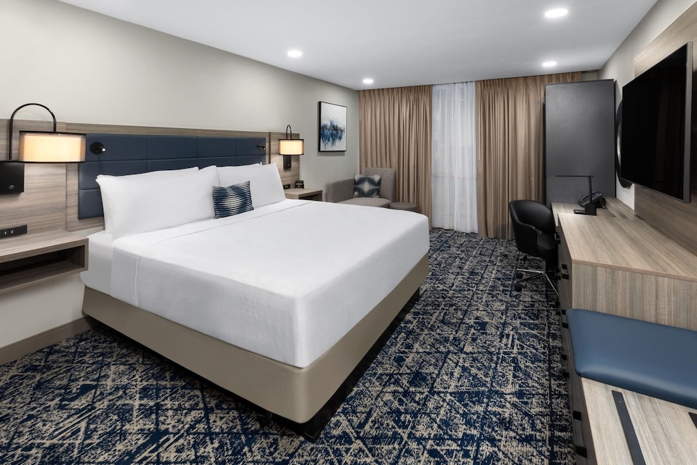 Wyndham DFW Airport 6/41