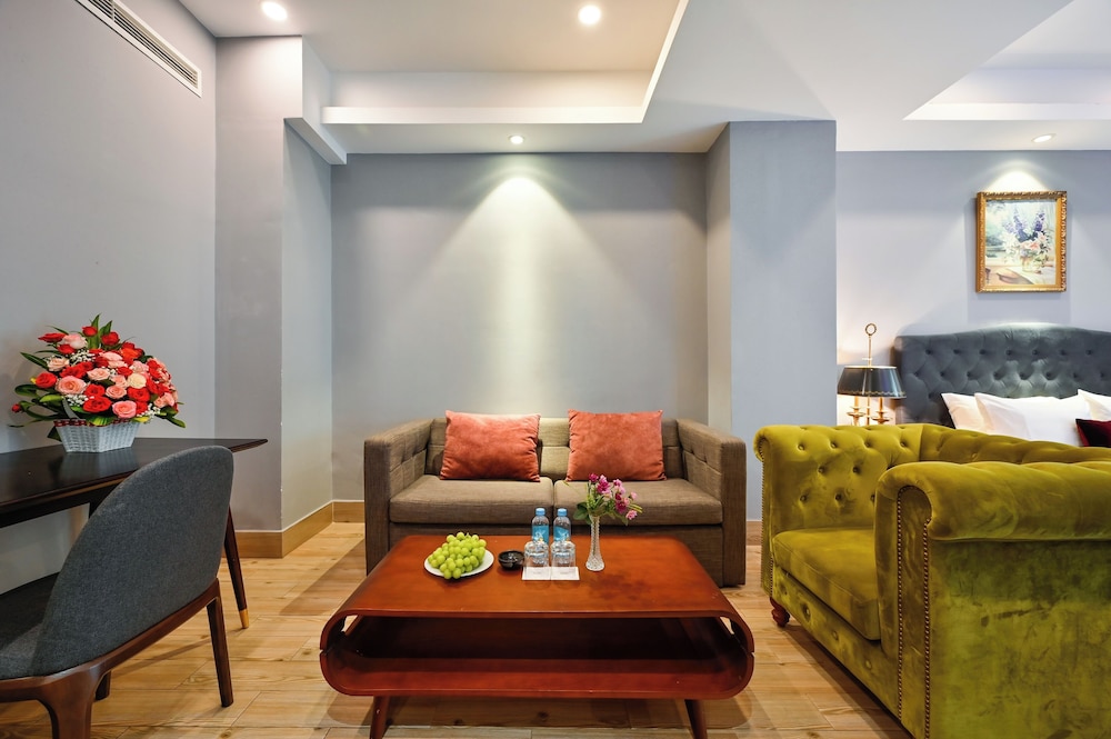 A&Em Hotels & Apartment 53/75