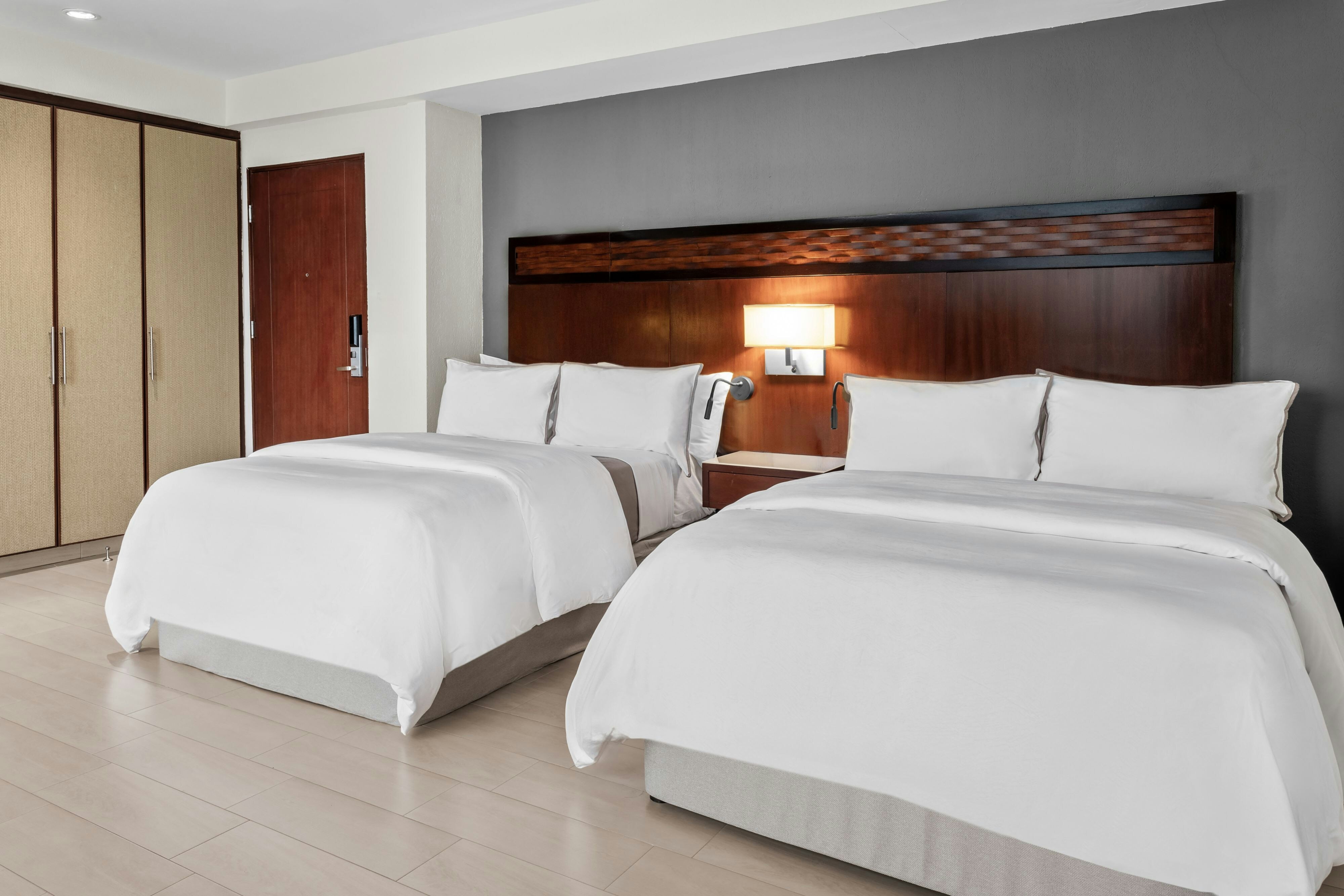 Room, King Bed