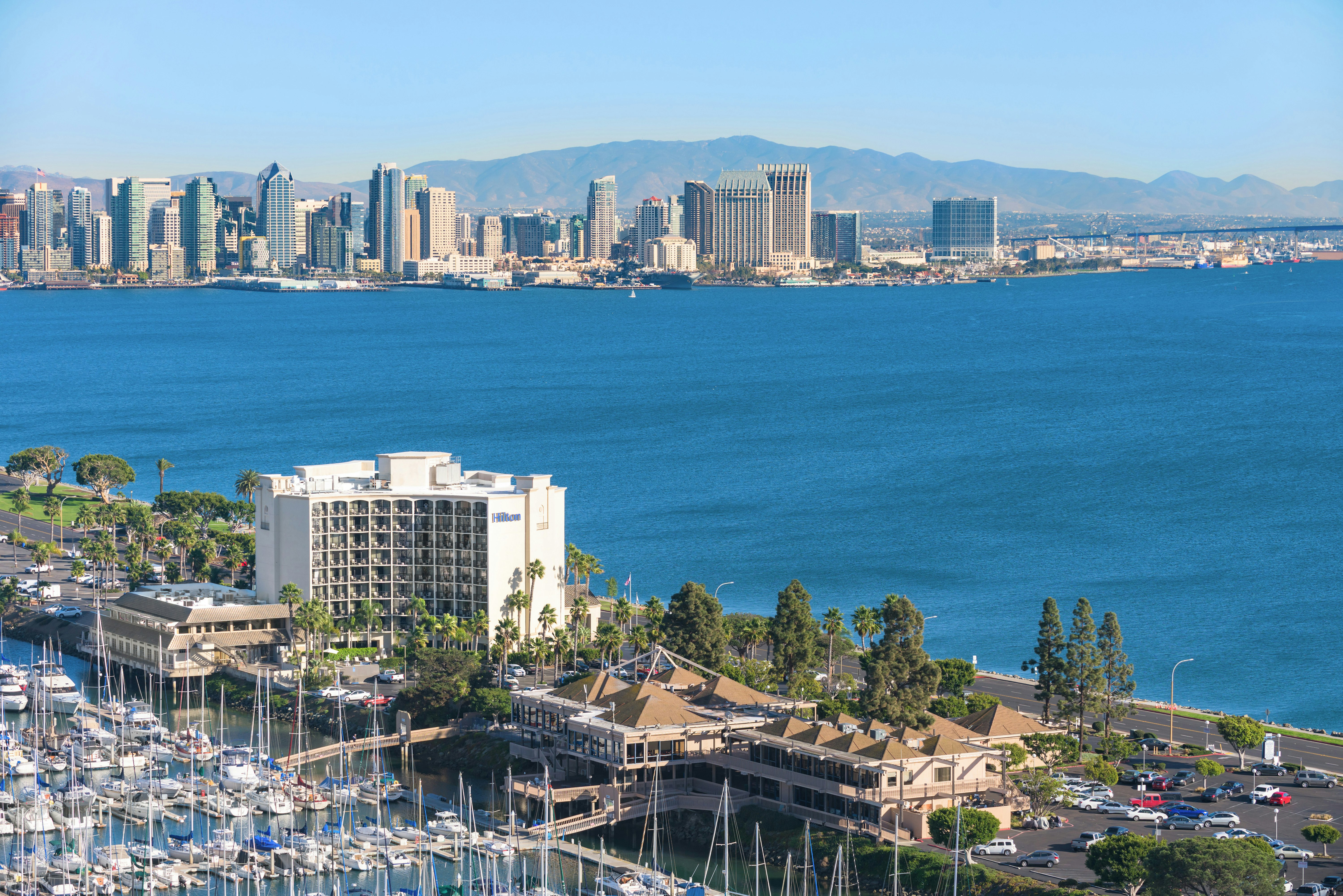 Hilton San Diego Airport Harbor 65/68