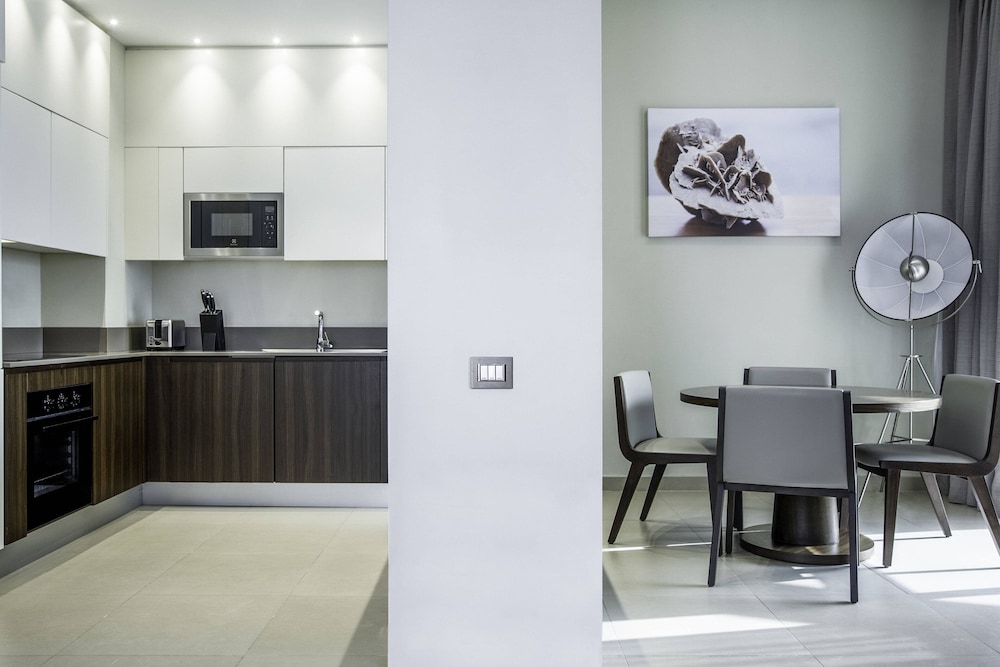 RESIDENCE INN BY MARRIOTT BAB EZZOUAR 16/19