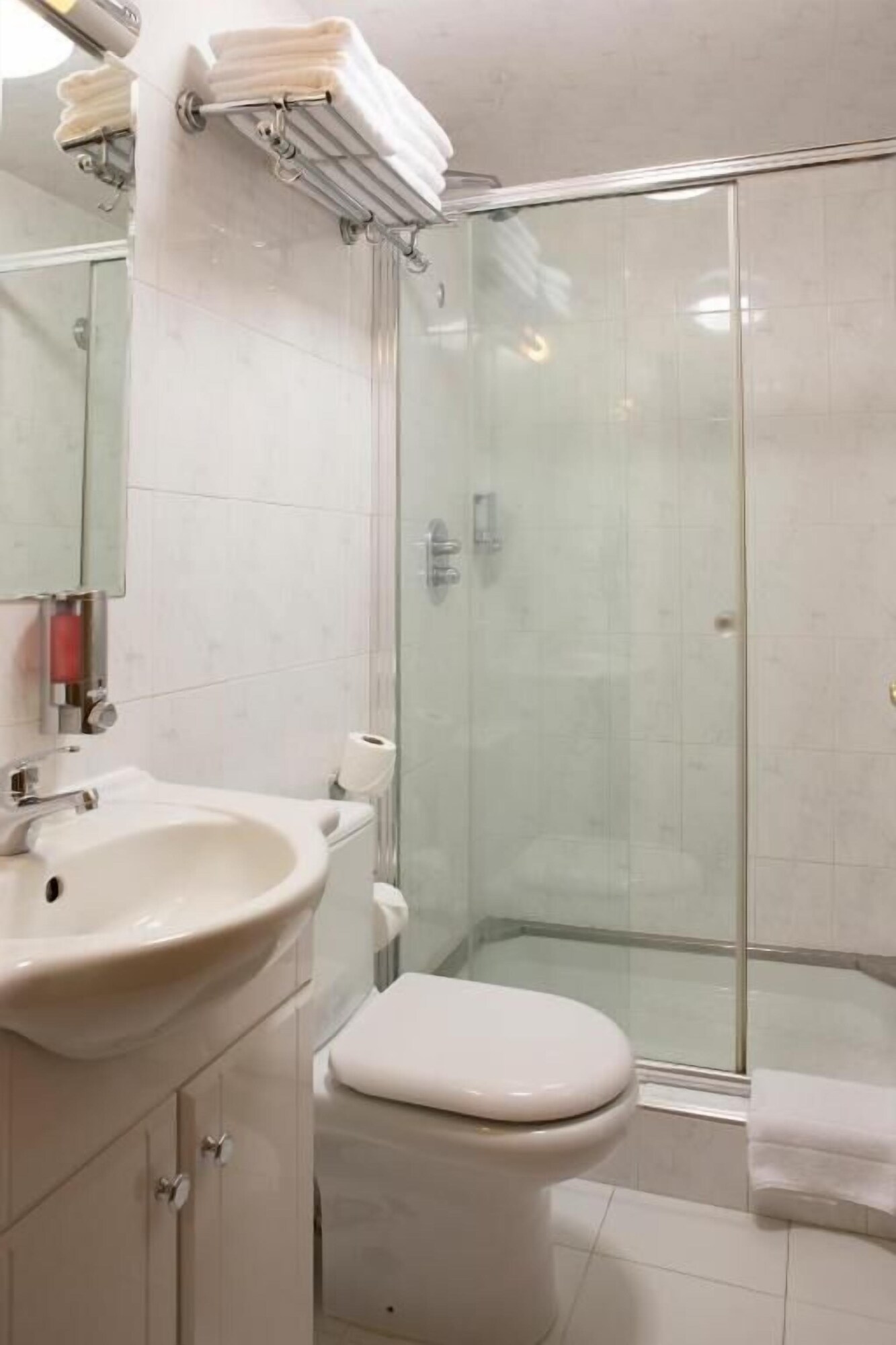 استوديو بسرير مزدوج، Westpoint Hotel 2/3
