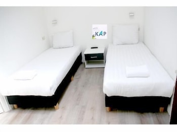 STANDARD, TWIN BEDS