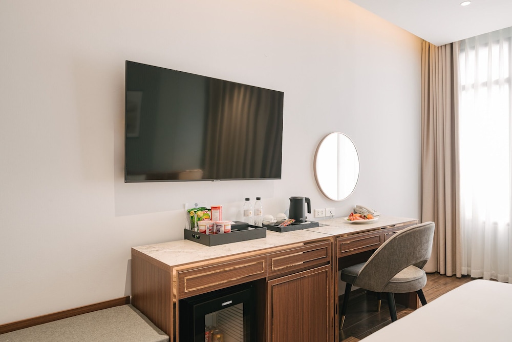 San Seize Hanoi Hotel 44/49