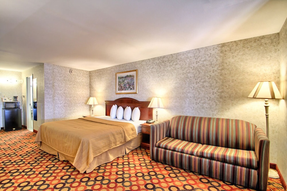Quality Inn Enola - Harrisburg 30/60