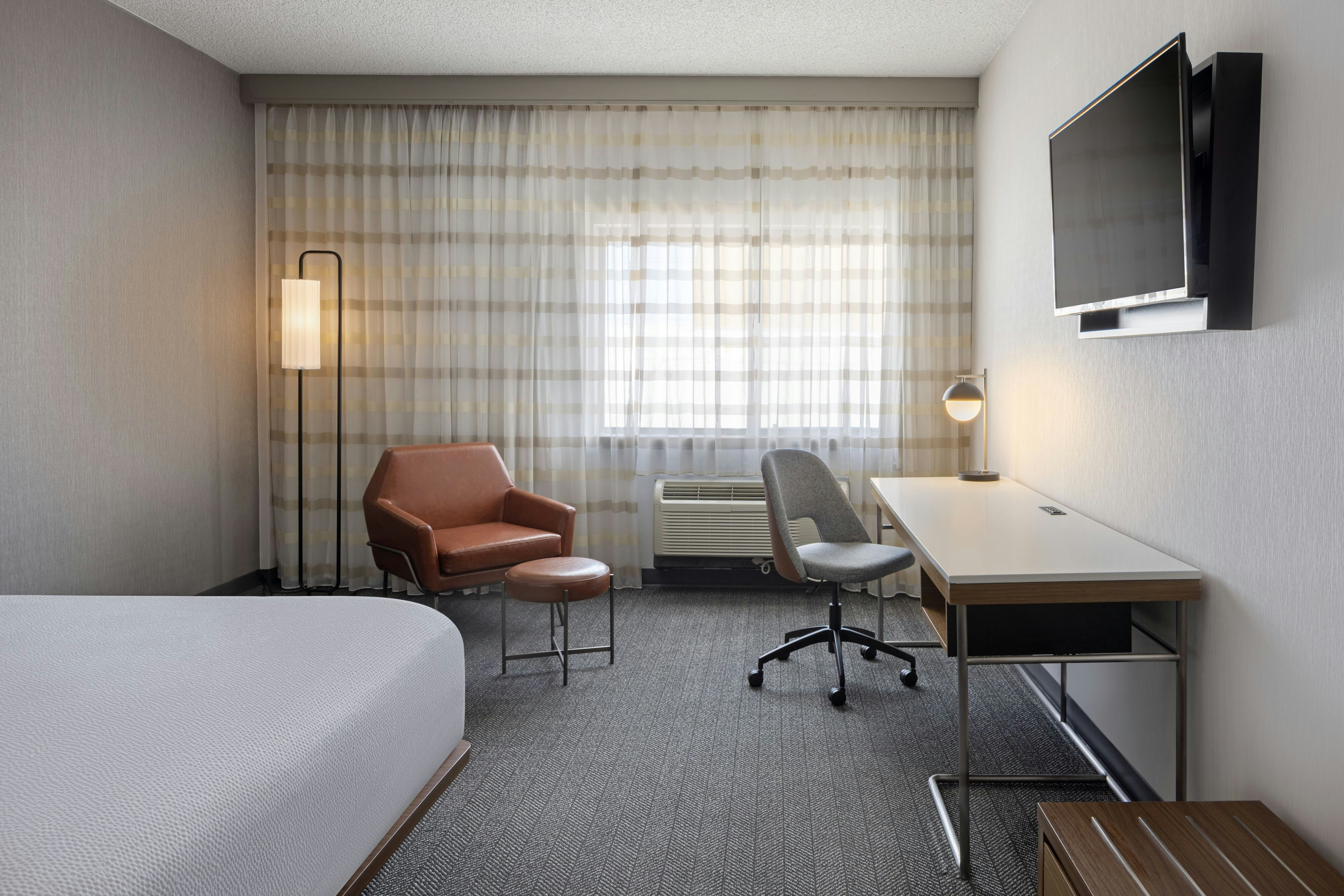 Courtyard By Marriott Santa Fe 14/50