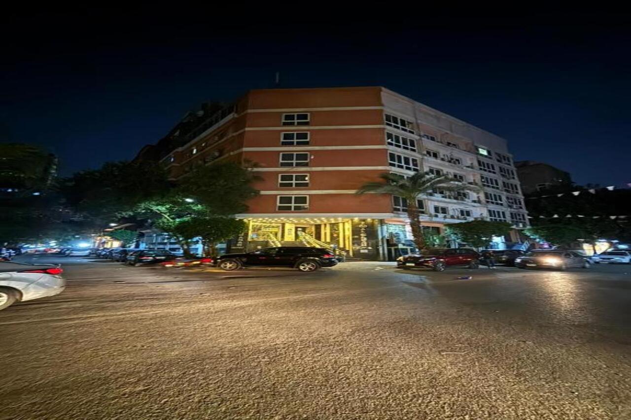 Al-Manar Hotel 25/25