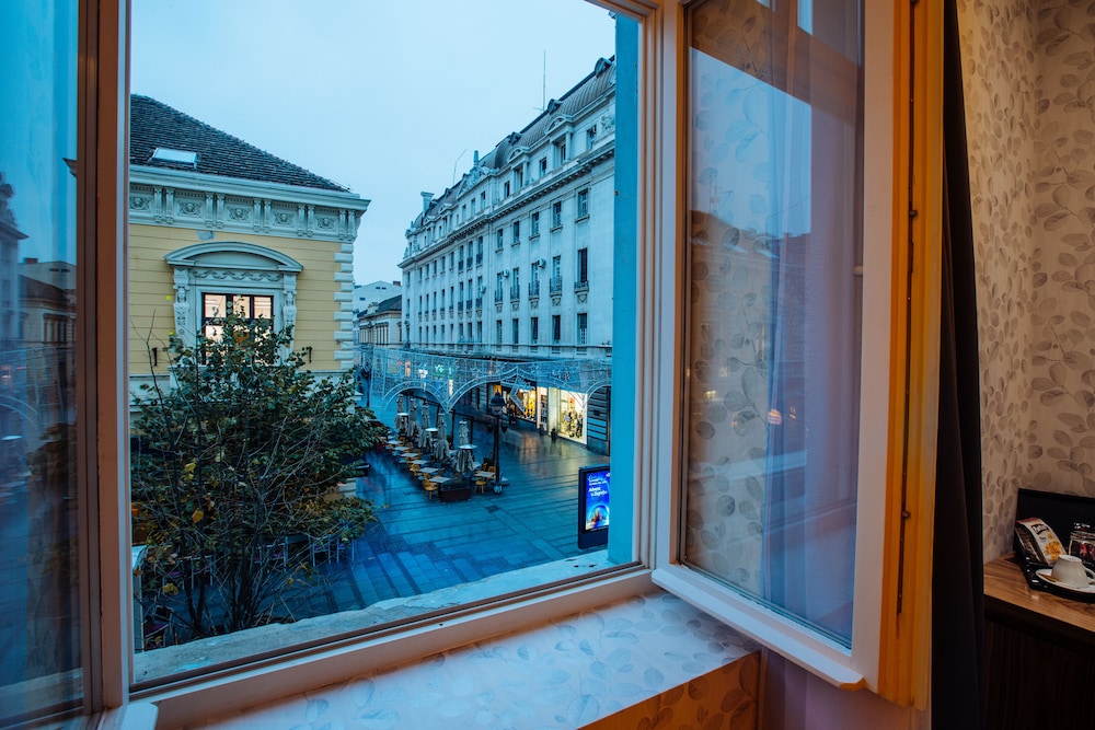 Maison Royale 32/50