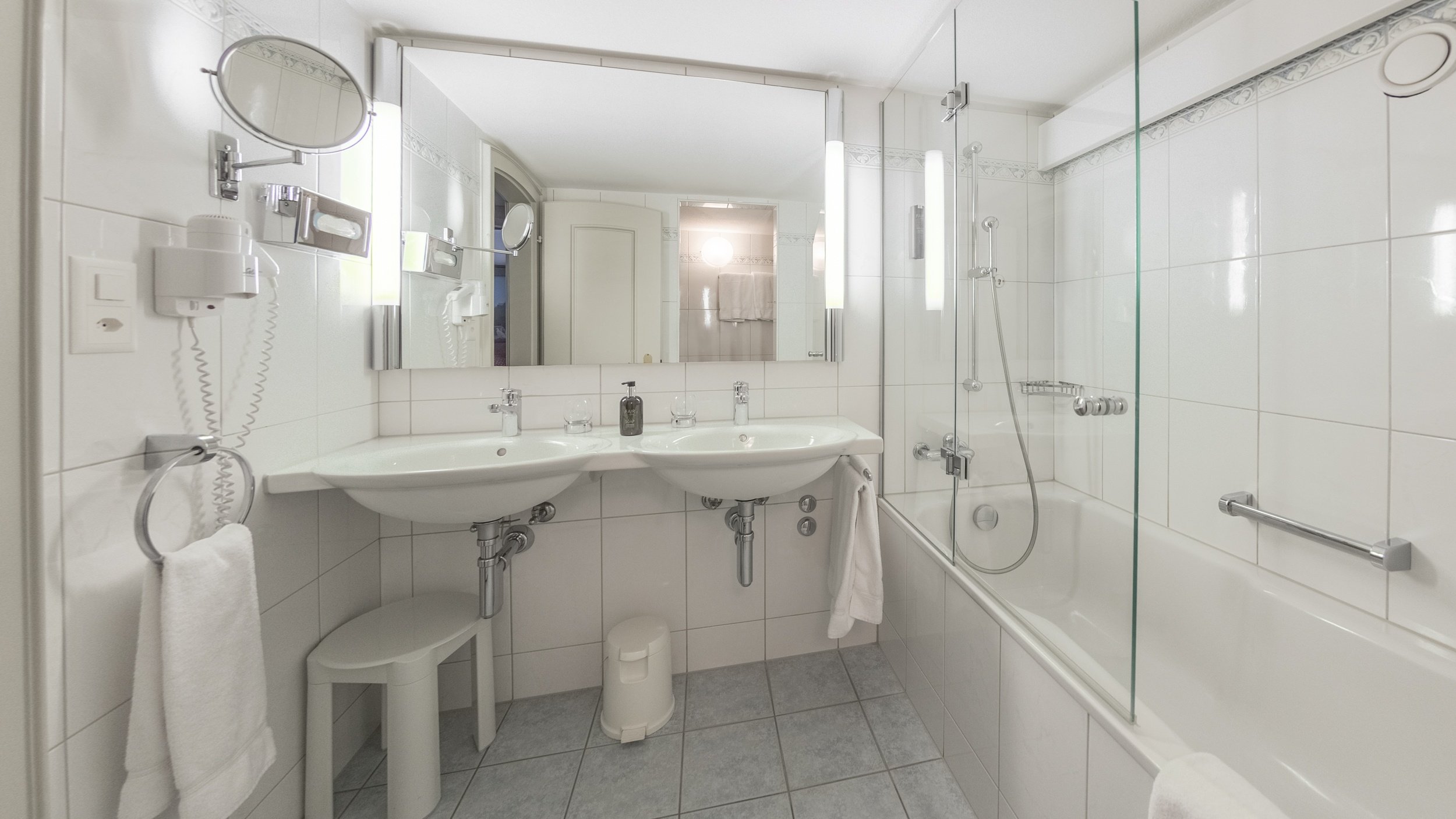 Hotel Wilden Mann 40/40