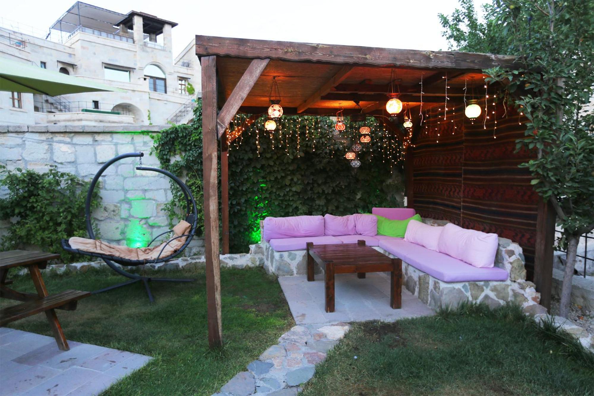 Sedir Cave Hotel 49/50