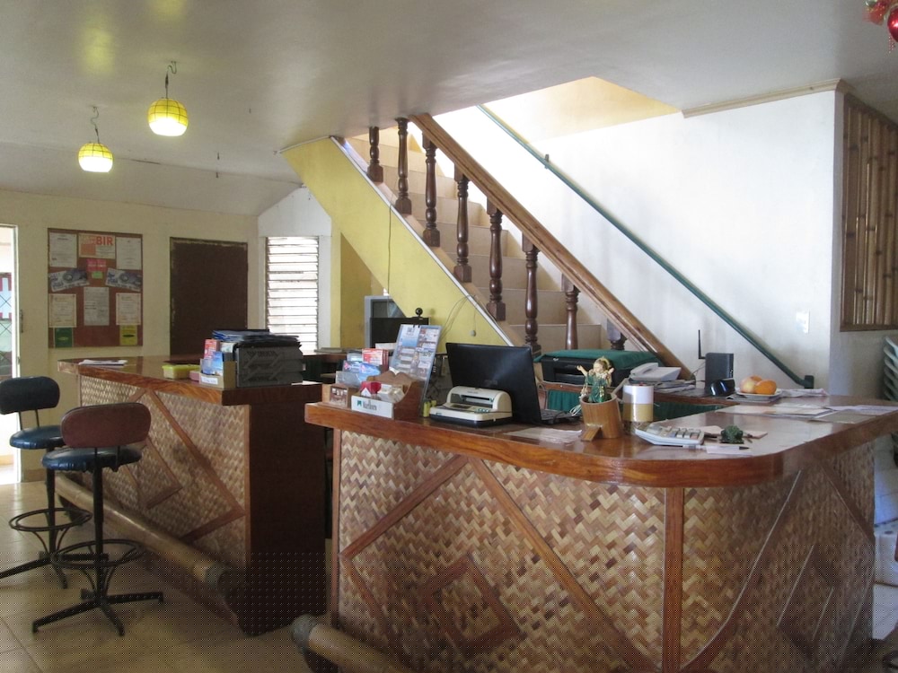 Sulu Plaza Beach Hotel 25/29