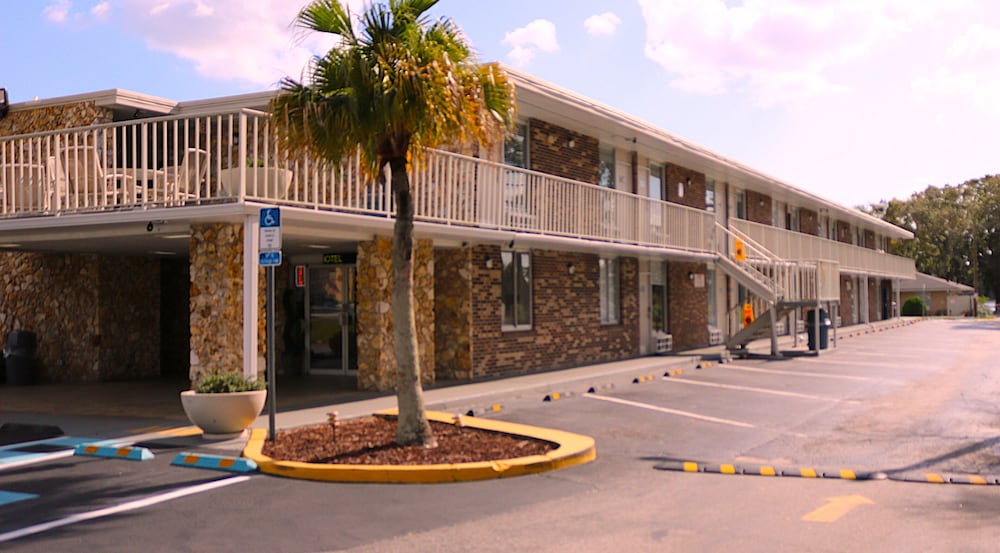 Magic Key Resort 61/68