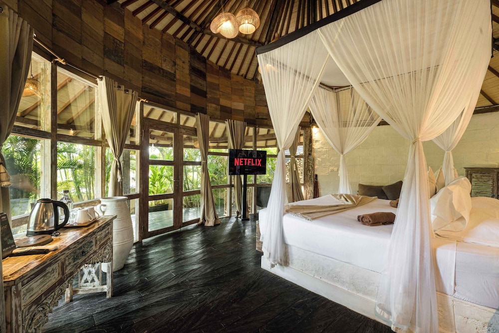 Lodge, King Bed, Pool Side، Biu Biu Resort Bali 3/10