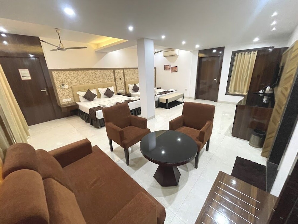Hotel Goa Continental 36/44