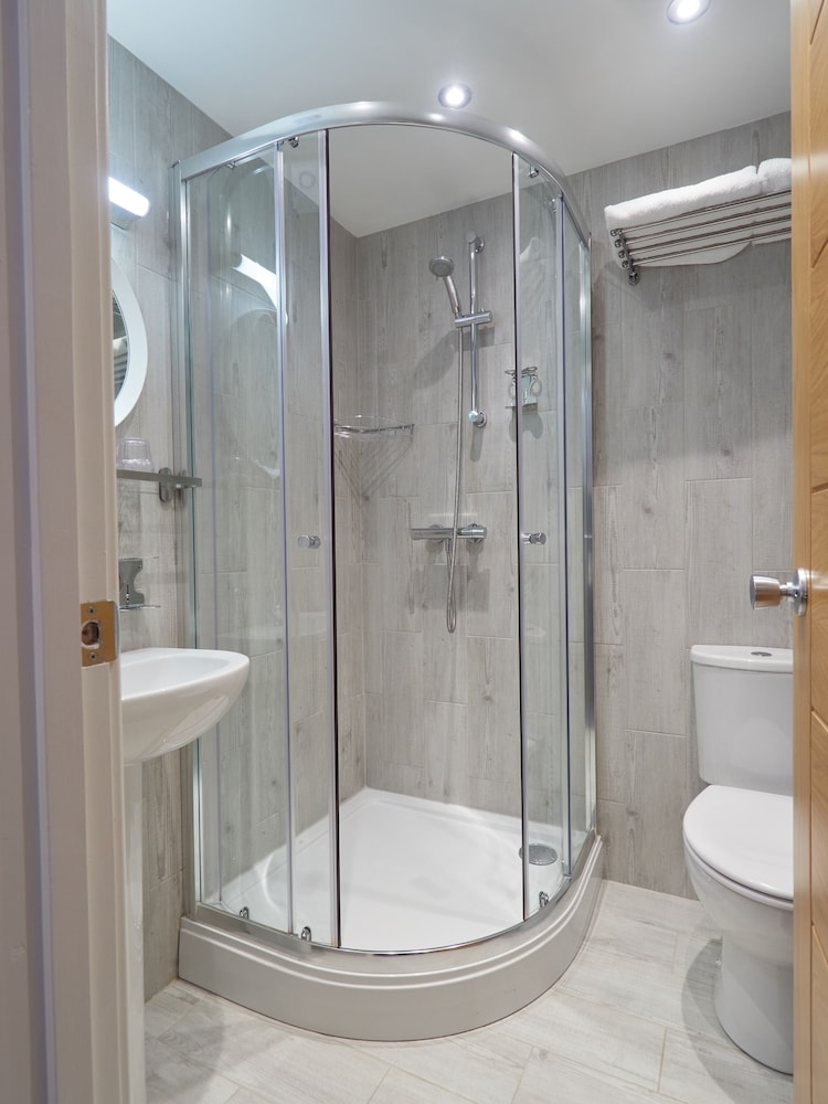 Ilfracombe Carlton Hotel - Hotel 47/50