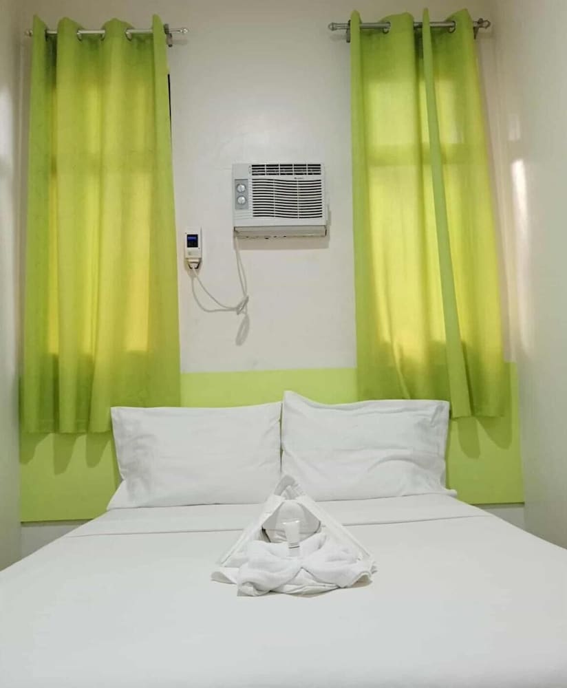 Sulit Budget Hotel 11/24