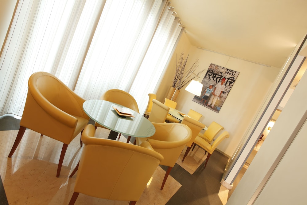 Hotel Annunziata 50/77