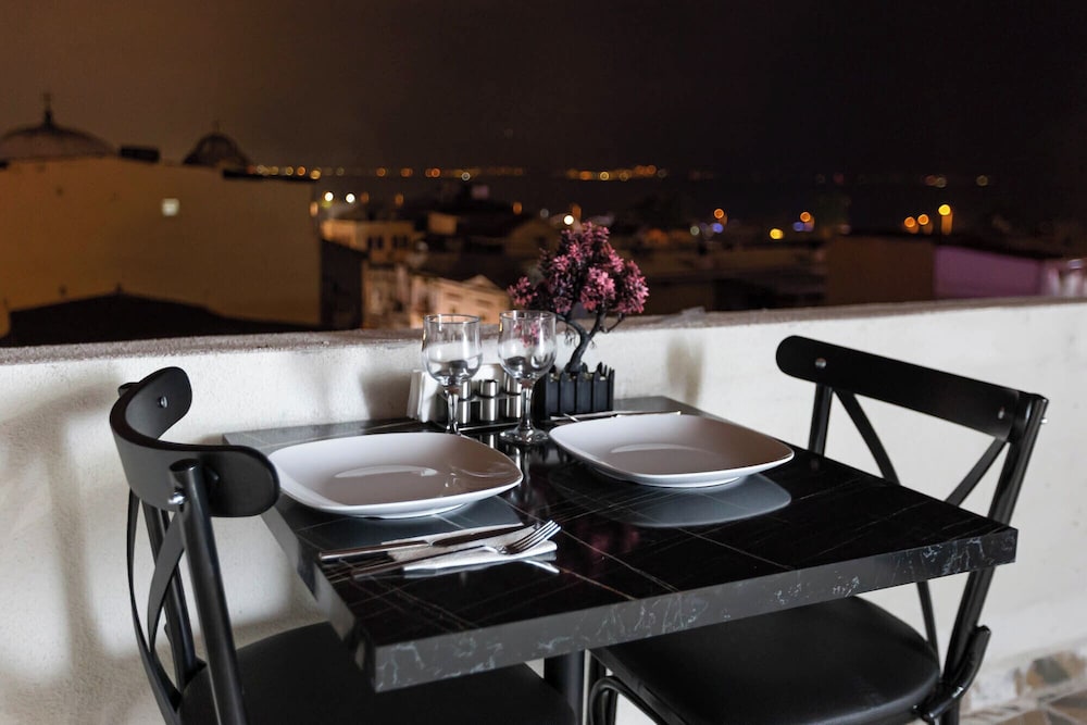 Ria Suites Hotel 32/37