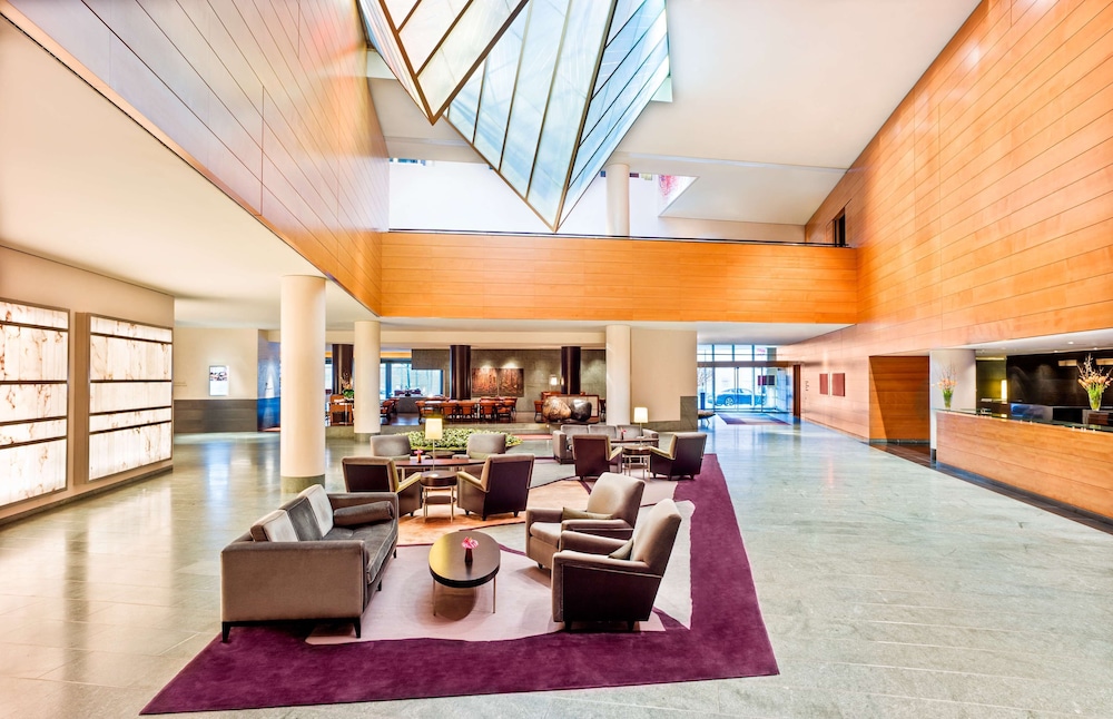 GRAND HYATT BERLIN 55/80