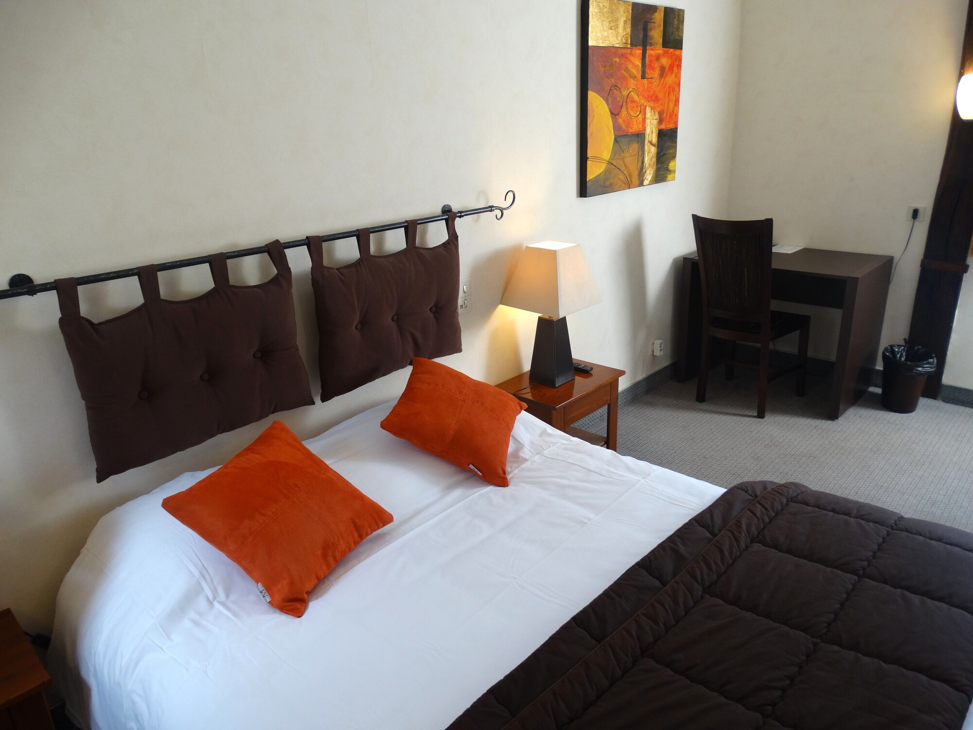 ECONOMY, DOUBLE BED