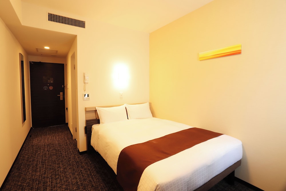 Smile Hotel Premium Osaka Hommachi 28/58