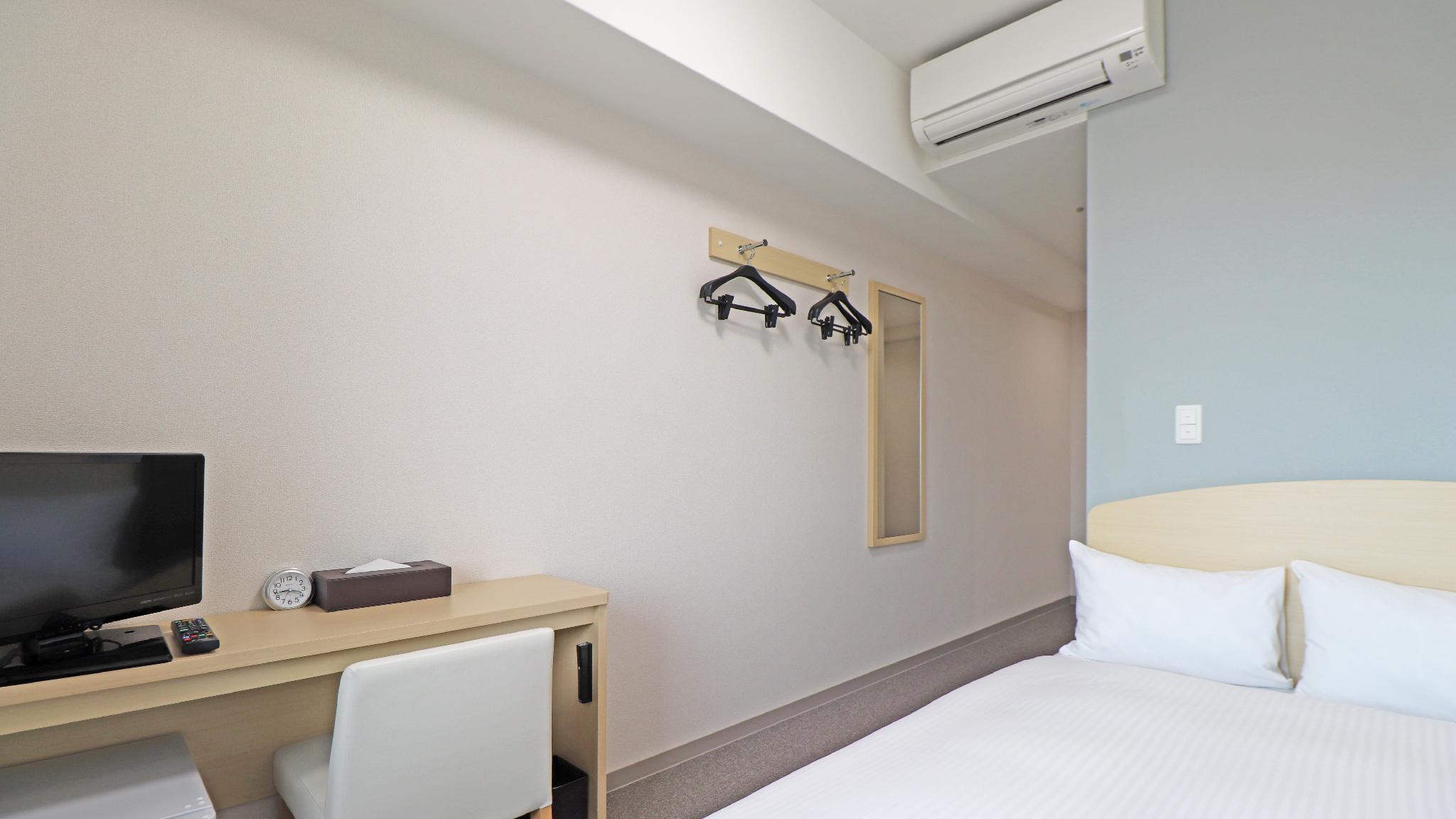 Semi Room, Standard, Semi Double Bed, Smoking