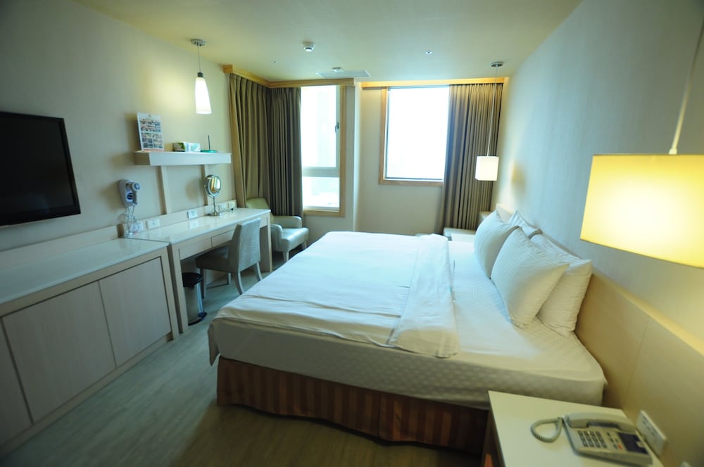 Kindness Hotel Glory Pier 13/59