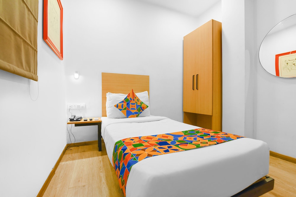 Akash Ganga Hotel 16/48