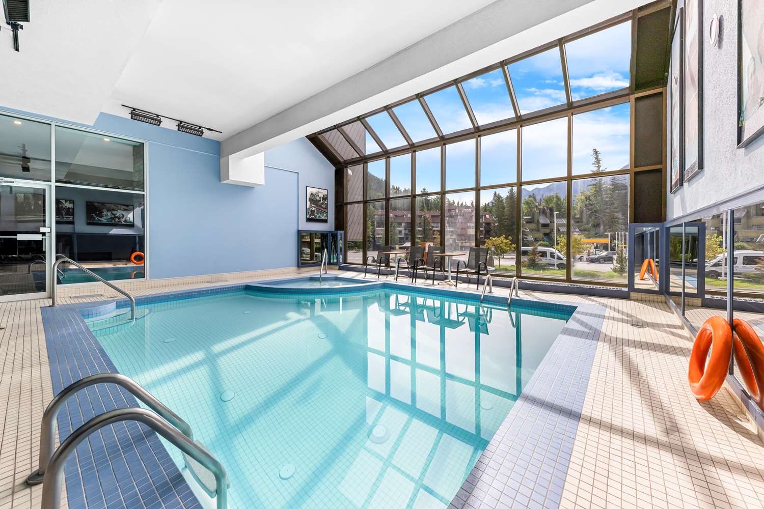 Best Western Plus Banff International Lodge 27/42