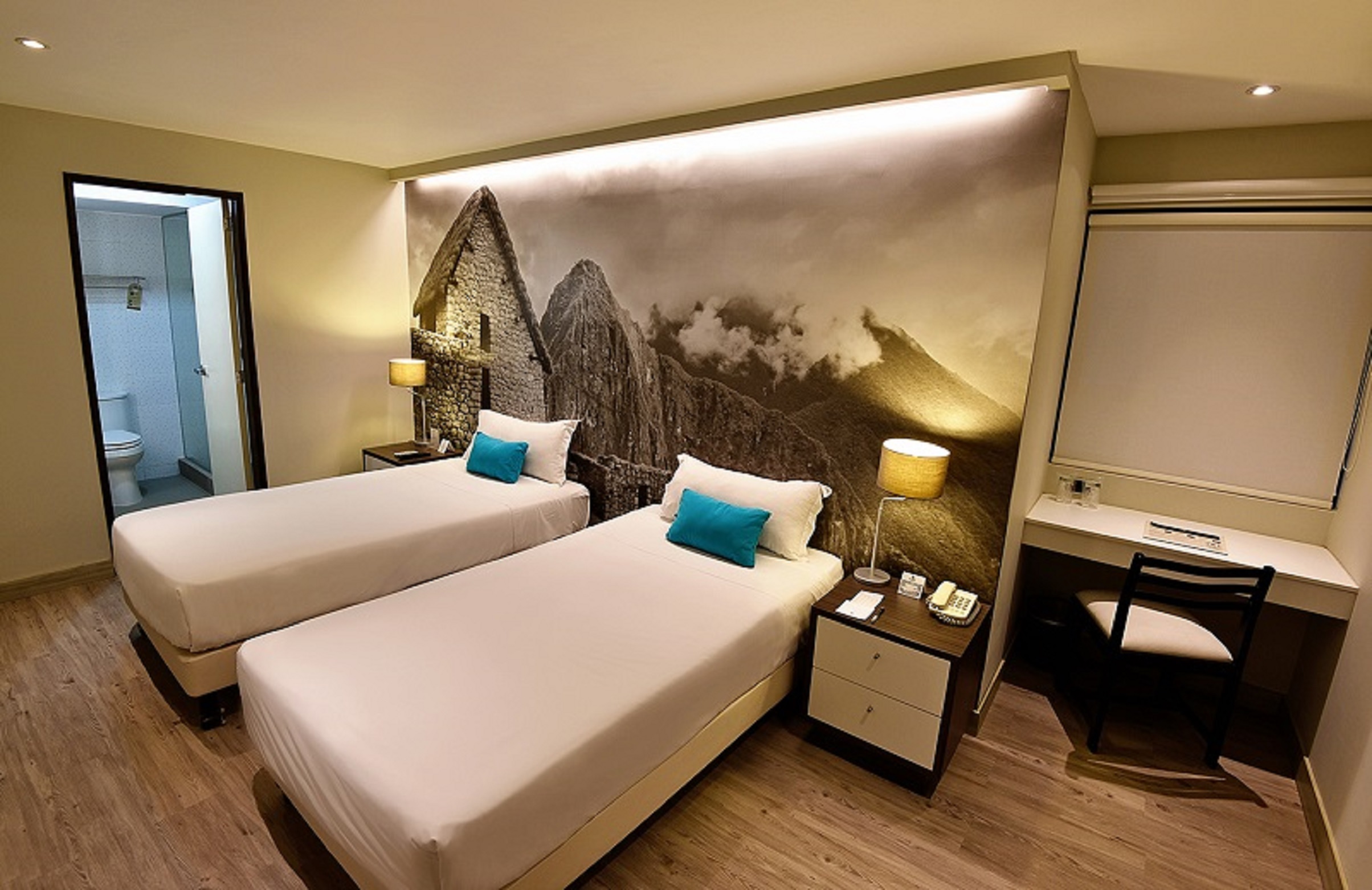 Room, Twin Beds