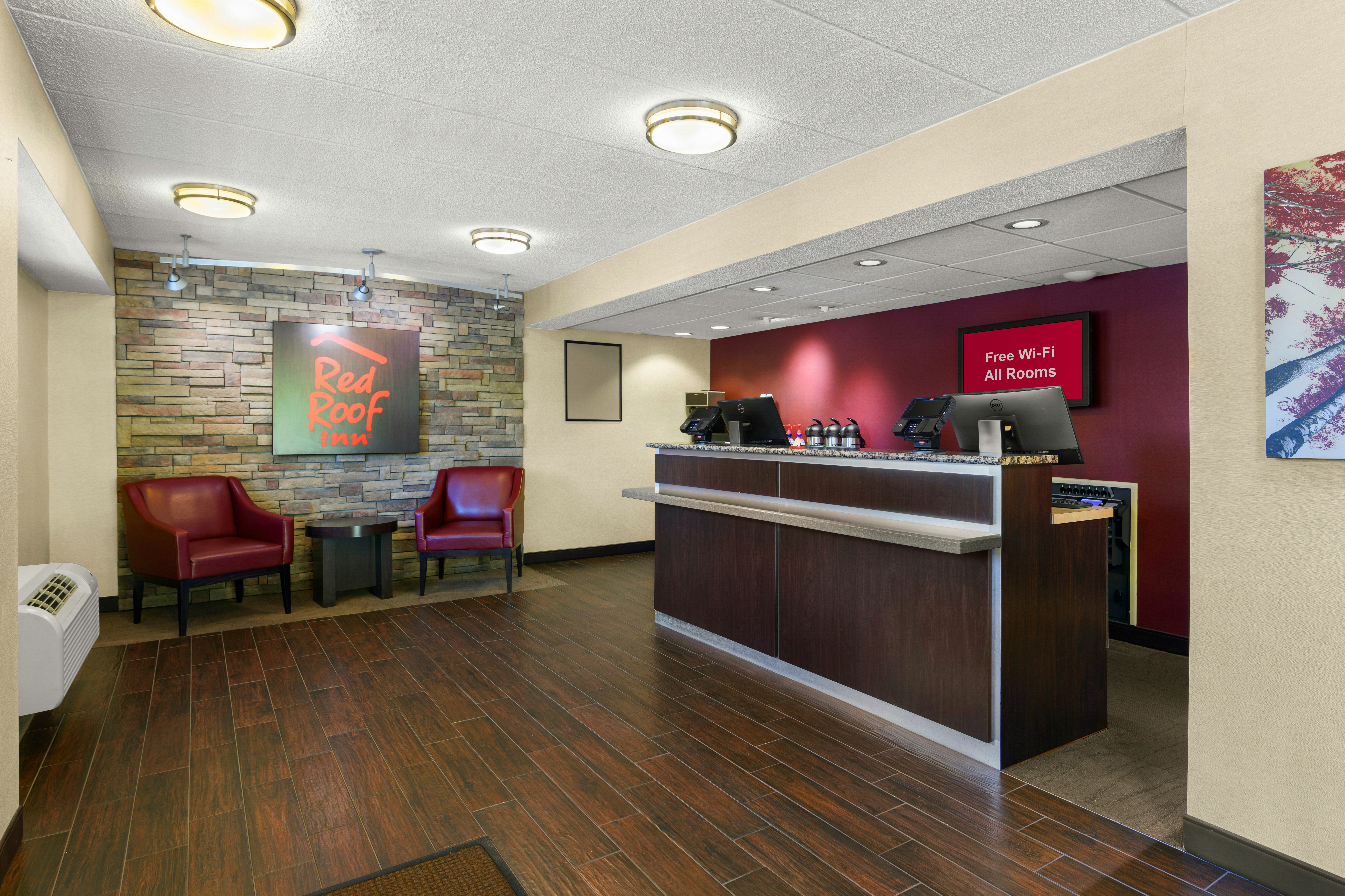 Red Roof Inn Salem 5/23
