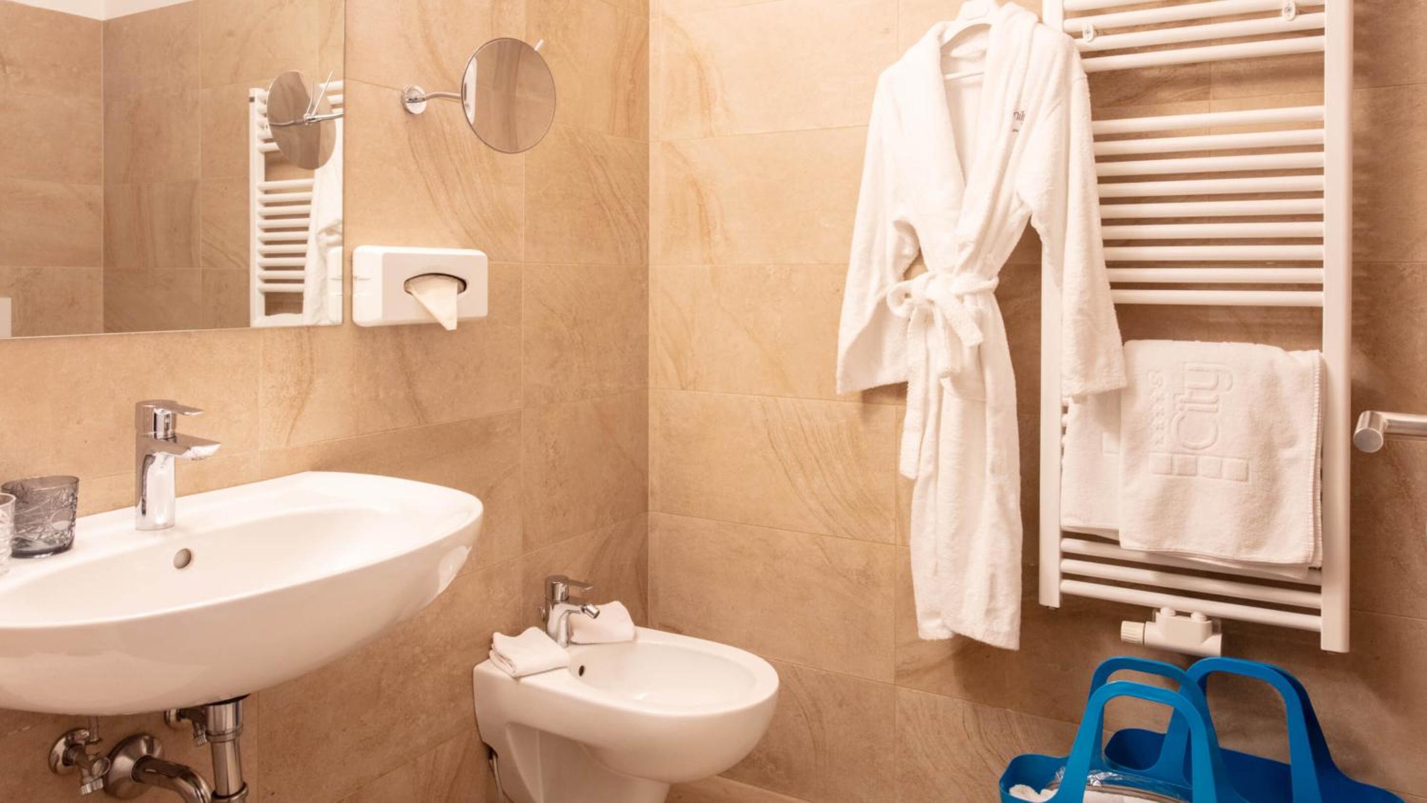 غرفة كلاسيكية بسرير مزدوج، City Hotel Merano 6/8
