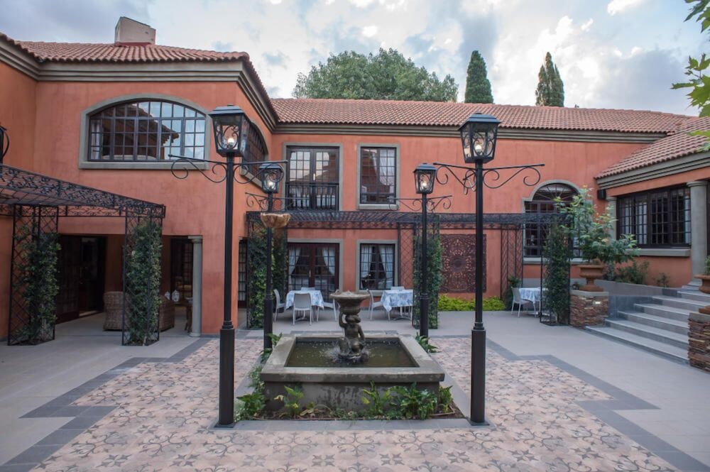 Ivory Manor Boutique Hotel 5/50