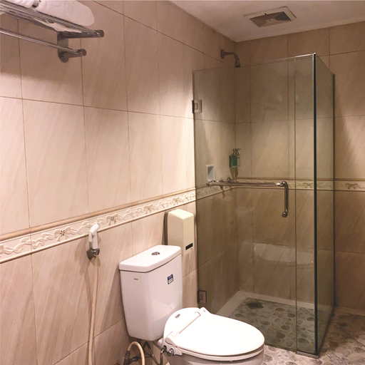 غرفة سوبيريور بسريرين منفصلين للمدخنين، Hotel Mega Lestari 4/4