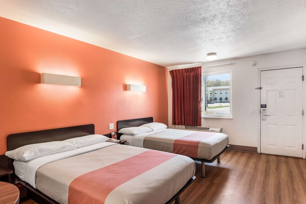 Motel6 Youngstown, OH 11/31