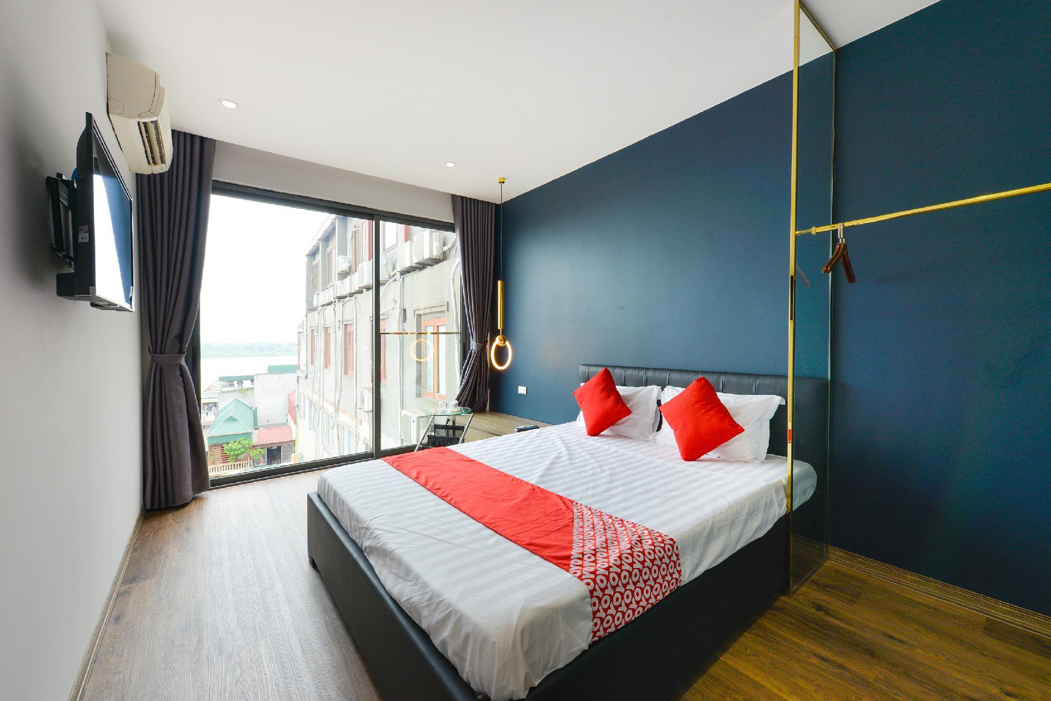 BH Riverside Hotel 24/43